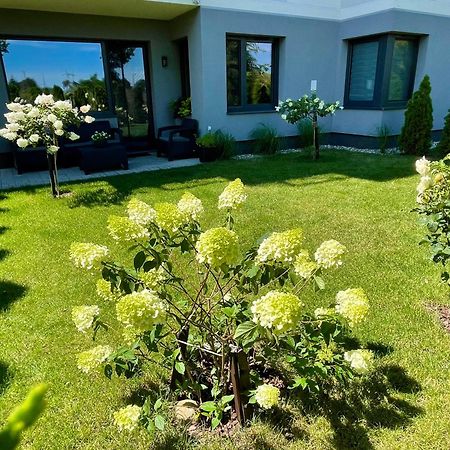 Apartament Ogrodowy Zakatek Uniejow Exterior foto