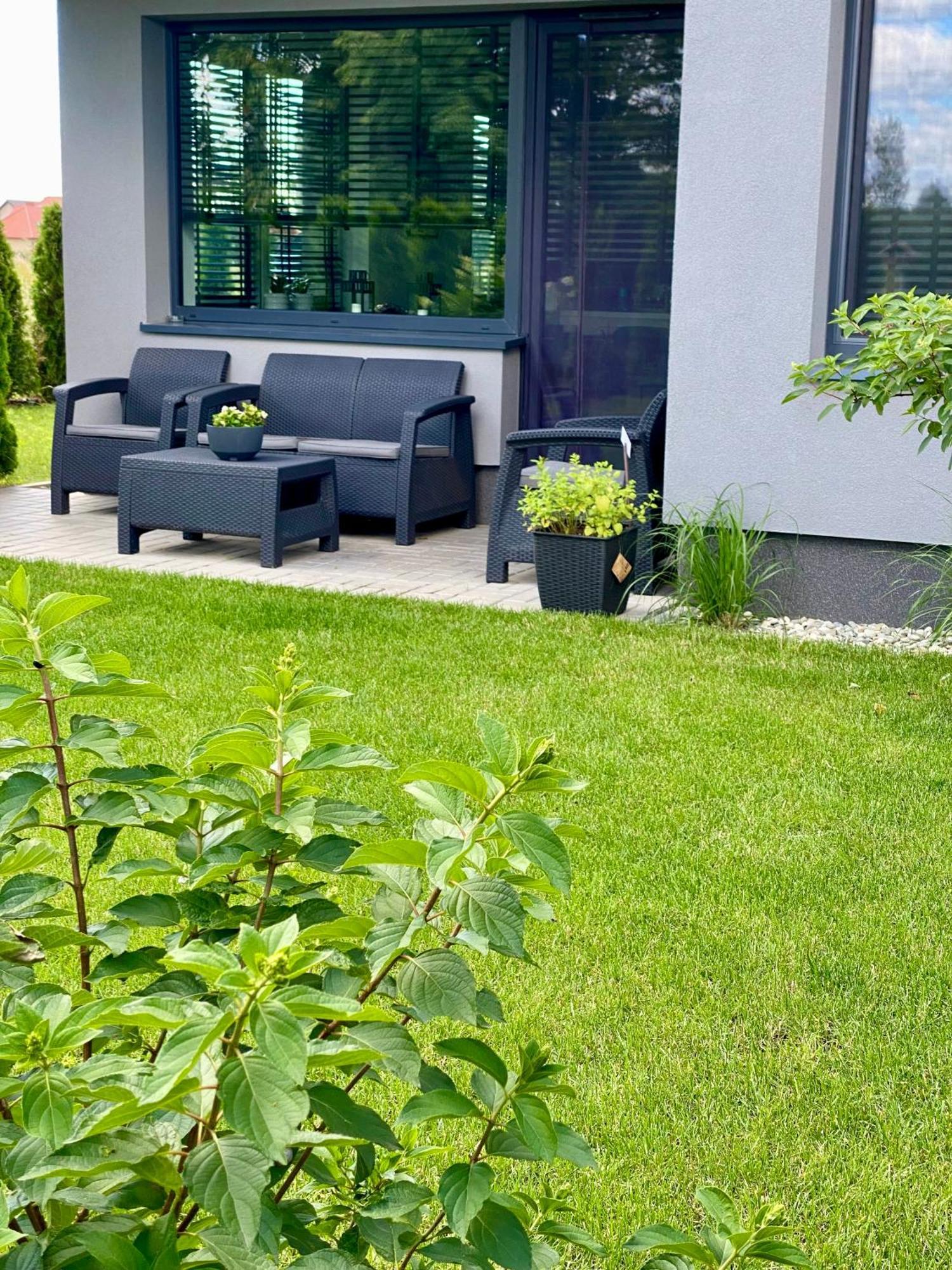 Apartament Ogrodowy Zakatek Uniejow Exterior foto
